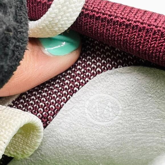 New Rothy’s The RS01 Sneaker in Maroon Men’s Size 14 - Picture 10 of 13